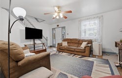 145 Jefferson Ave, Vandergrift, PA 15690