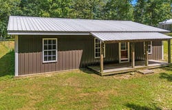 894 County Road 434, Birch Tree, MO 65438