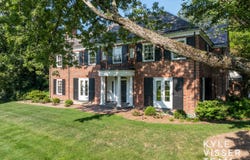 31 Mayfair Drive NE, Grand Rapids, MI 49503