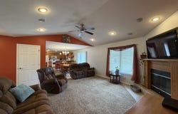 361 S 4th Avenue, Columbus, NE 68601