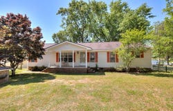 1228 James Loop Road, Manning, SC 29102