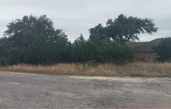 106 Jacob Dearing, Blanco, TX 78606