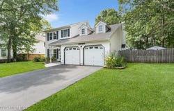 16 Tanglewood Drive, Barnegat, NJ 08005
