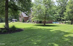 36 Lake Court, Crossville, TN 38555