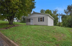 1308 L Street, Atchison, KS 66002