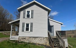 2909 Springfield Rd, Columbia Cross Roads, PA 16914