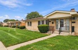 19301 E 13 Mile Road, Roseville, MI 48066