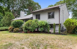 12 Silver Street, Warwick, RI 02889