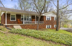 23 Holiday Lane, Chattanooga, TN 37415