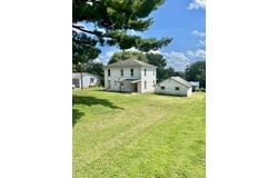 216 W Sheridan Avenue, Somerset, OH 43783