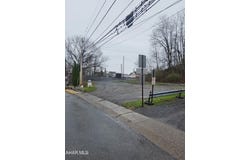 000 Pennsylvania Avenue, Cresson, PA 16630
