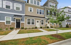 421 Life Tree Trail, Chesapeake, VA 23323