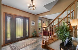 2785 Chalford Circle NW, North Canton, OH 44720