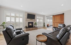 1415 Turkey Run NE, Solon, IA 52333
