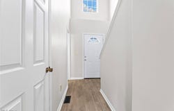 328 Regency Avenue, Pataskala, OH 43062
