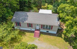 513 RUSSELL ROAD, BERRYVILLE, VA 22611