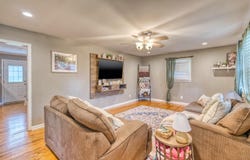 1007 Honeysuckle Lane, Russellville, KY 42276