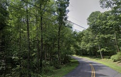 Bell Rd, Crossville, TN 38571