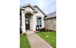 358 Frederick Drive, Robinson, TX 76706