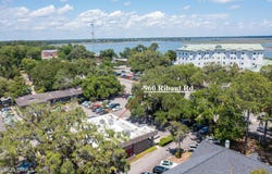 960 Ribaut Road, Beaufort, SC 29902