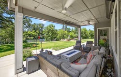 1090 Anglers Place, Shady Cove, OR 97539