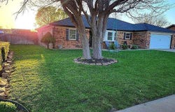 1906 Texas Street, Perryton, TX 79070