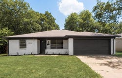 2710 Posey Drive, Irving, TX 75062