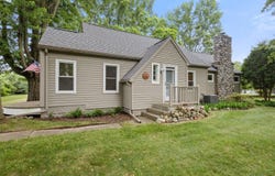 9708 Oakland Drive, Portage, MI 49024