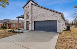 417 Hood Street, Terrell, TX 75160