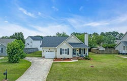 104 Roscommon Lane, Clayton, NC 27520