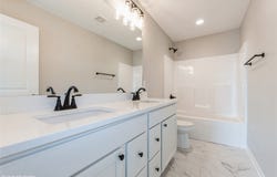 7000 Lake Hill Drive unit: 79, Des Moines, IA 50320