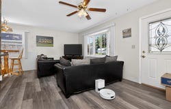 1618 E College Ave, Appleton, WI 54915