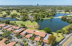 105 Saint Andrews Rd, Hollywood, FL 33021