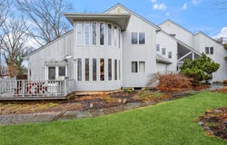 12 Friendly Road, Smithtown, NY 11787