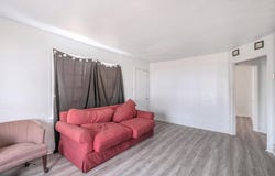 933 E Foss Avenue, Flint, MI 48505
