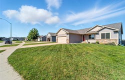 716 James Street NE, Bondurant, IA 50035