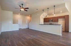728 Wheatfield Drive, Venus, TX 76084
