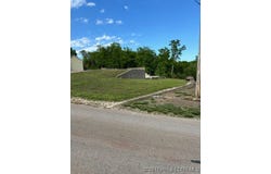 180 Oak Hill Forest Drive, Eldon, MO 65026