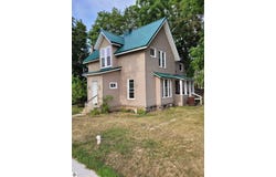 426 N State Street, Alma, MI 48801