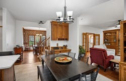 6832 Morningside Circle, Johnston, IA 50131