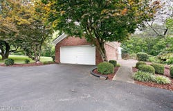 450 Wildflower Dr, Campbellsville, KY 42718