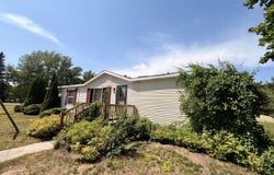 13968 E Willow St, Newberry, MI 49868