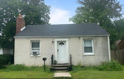 24 Seminary Avenue, Hopewell Twp, NJ 08525