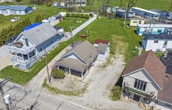 2310 W Orland Road, Angola, IN 46703