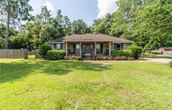1089 Timber Creek Drive S, Axis, AL 36505