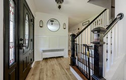 22 Manitton Court, Islip, NY 11751