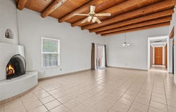 2866 Pueblo Jacona, Santa Fe, NM 87507