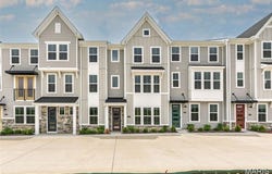 8927 Gateway Heights E, Richmond Heights, MO 63144