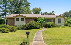 3521 CLAYTON PLACE, HOOVER, AL 35216