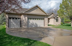 137 Levee Trail, Dakota Dunes, SD 57049